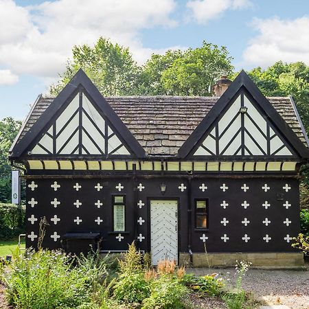 The Gatehouse At Samlesbury Hall Exteriör bild